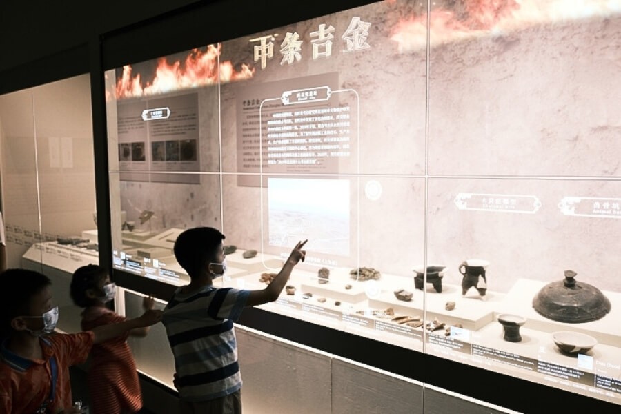 transparent OLED display applications in retail architecture automotive museums healthcare and mixed reality