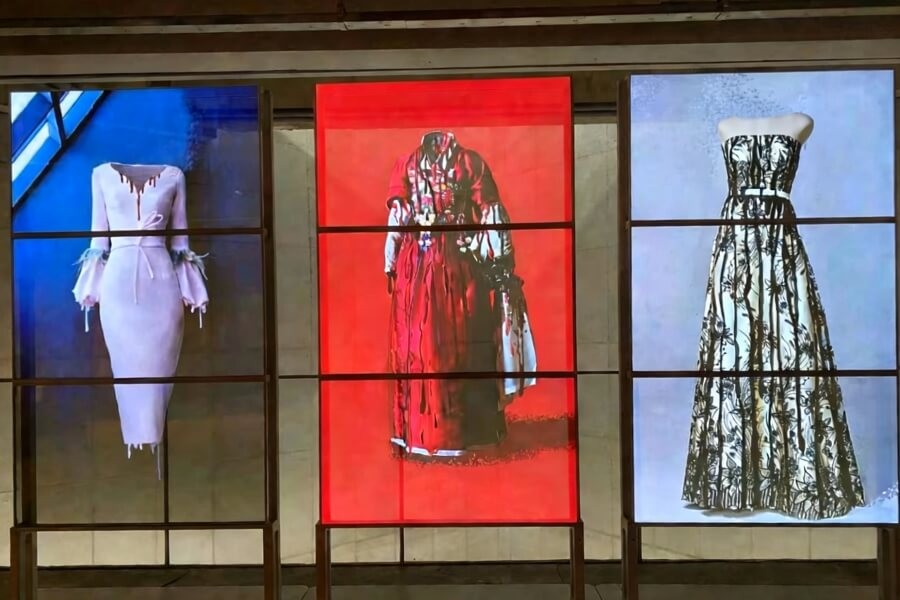 commercial display  LCD controller